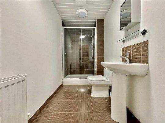6 bedroom house share to rent - Photo 1