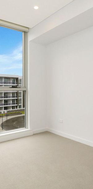 BRAND NEW APARTMENT - FREE ELECTRICITY, GAS AND INTERNET FOR 12 MONTHS! - Photo 1