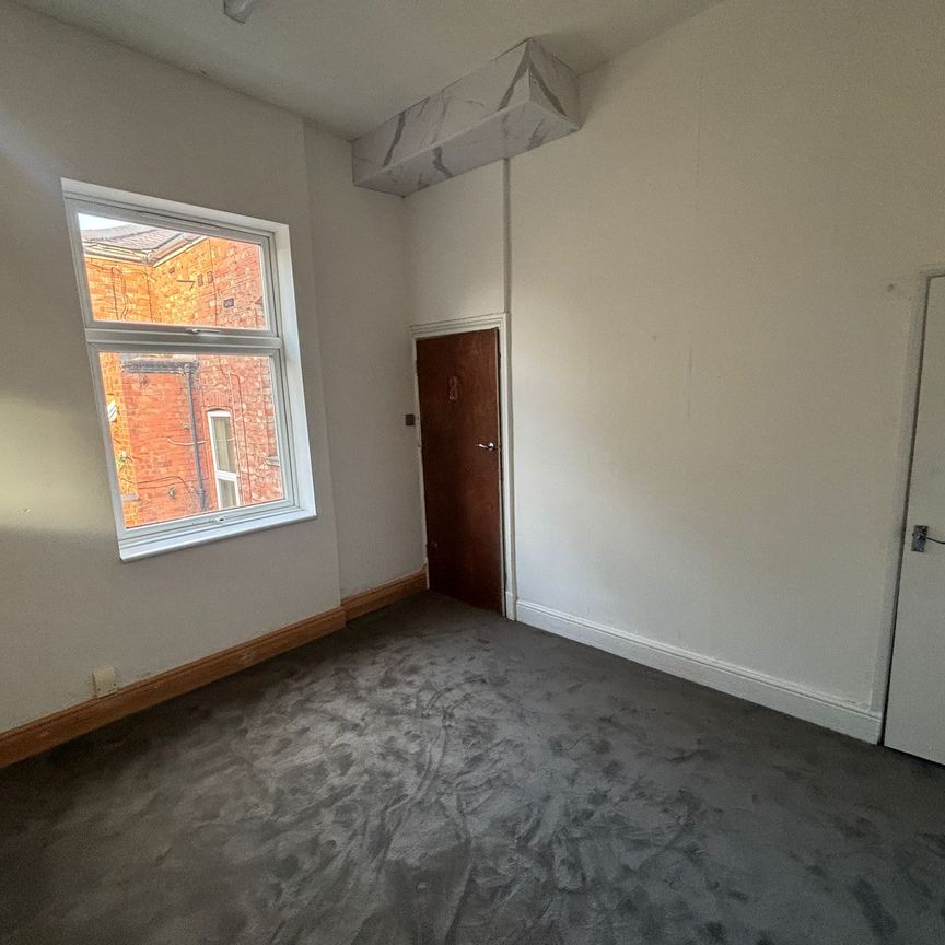 Flat 8, Fosse Road Central, LE3 5PU, Leicester - Photo 1