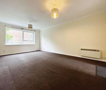 Tithe Court, Slough, SL3 - Photo 1