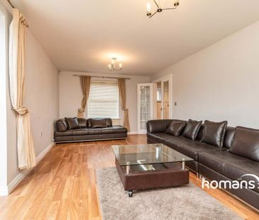 4 bedroom detached house to rent - Photo 1