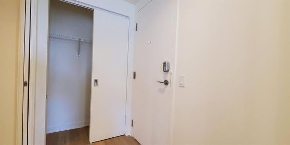 1 Bedroom - 360 Rue Mayor, Montréal - Photo 3