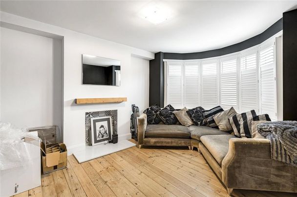 3 bedroom semi-detached house to rent - Photo 1