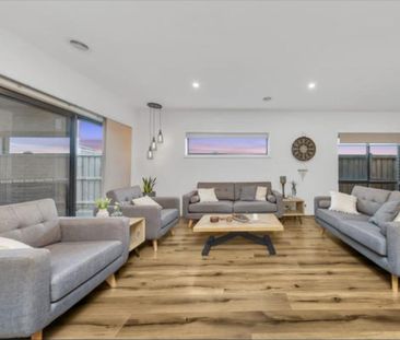 Modern Family Living in the Heart of Mickleham!! - Photo 5