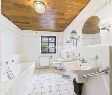 Komfortables Wohnen auf einer Ebene - mit Terasse und grünem Außenb... - Photo 2