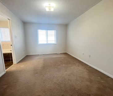 For Lease - 2299 Stone Glen Crescent, Oakville, Ontario - Photo 3