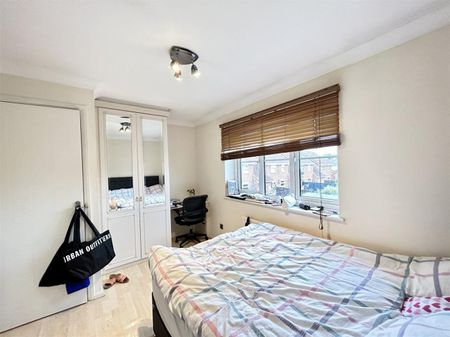 2 Bedroom House To Let - Photo 4