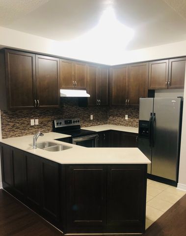 For Lease - 66 Kempsford Crescent, Brampton, Ontario - Photo 4