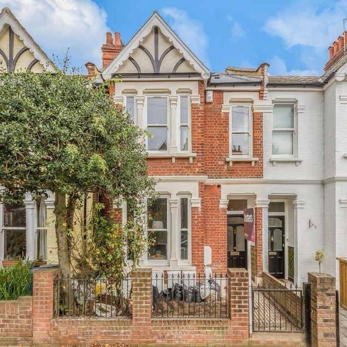 1 Bed Flat, Acton, W3 - Photo 1