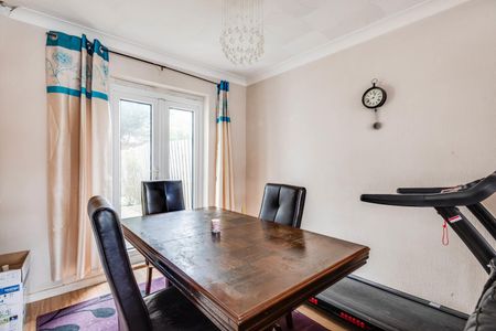 Titup Hall Drive, Oxford, Headington - Photo 4