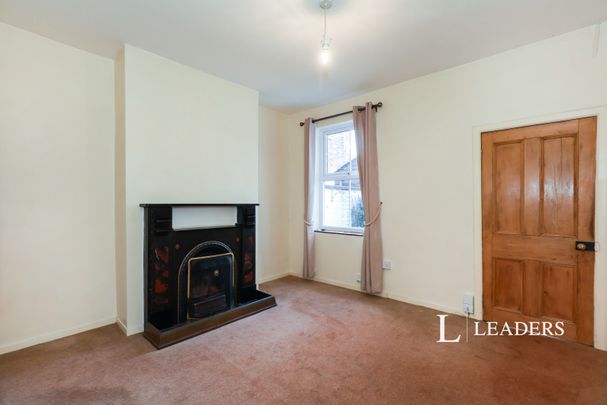 2 bedroom house to rent Wistaston Road, Willaston, CW5 - Photo 1