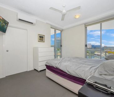 Fully furnished apartment in the Heart of the City. - Photo 1