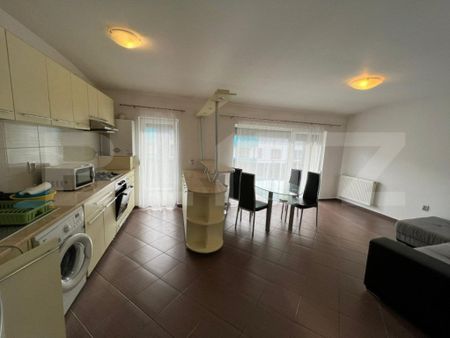 Apartament de 2 camere, 56 mp, aer conditionat, zona Eroilor - Photo 2