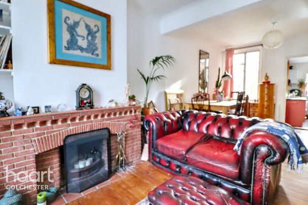 2 bedroom terraced house to rent - Photo 1