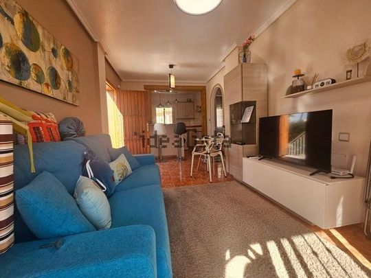 Alquiler de ático en Calle Manuel de Falla - Photo 1