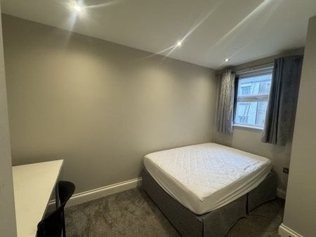 Cameron Street, L7 - Photo 2