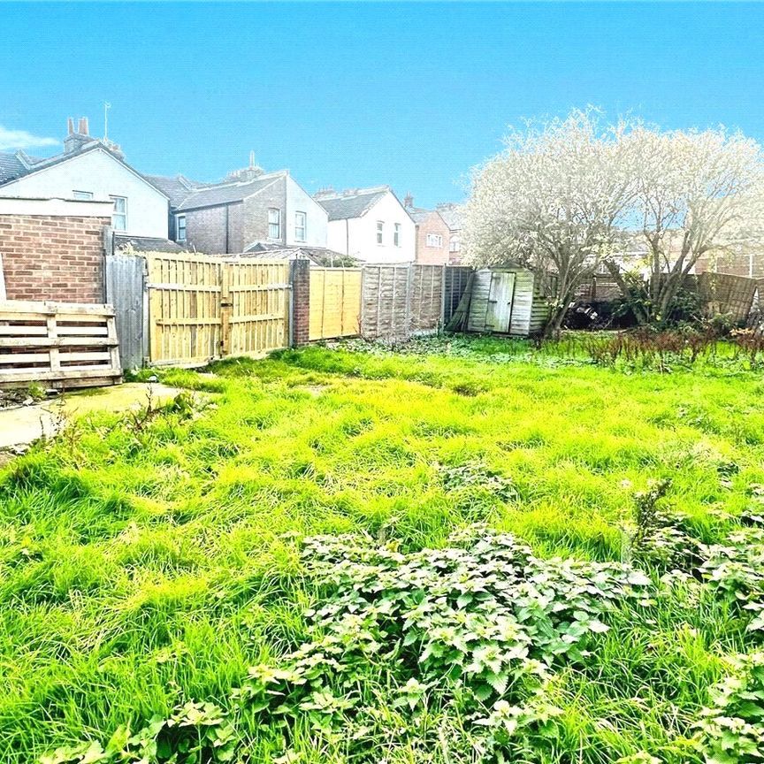 1 bedroom house to rent New Bedford Road, Luton, Bedfordshire, LU3 - Photo 1