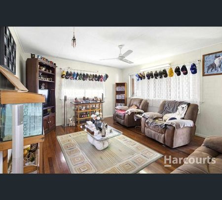 135 Aldridge Street, Maryborough, Qld 4650 - Photo 3