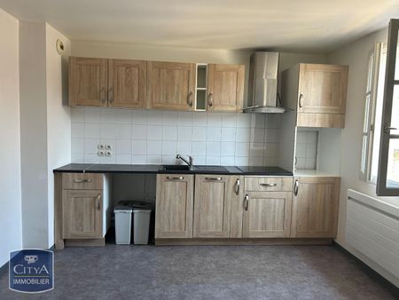 Location Appartement 4 pièces 74m² RICHELIEU 37120 - Photo 3