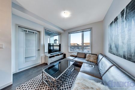 2 Bedroom Fully Furnished Condo in Evergreen - Photo 2