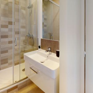 Minimes T Roommate 3 Bedrooms at Toulouse - Photo 2