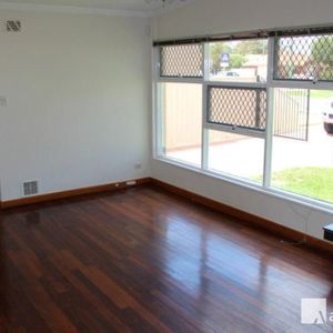 Affordable with plenty of space! - Photo 2