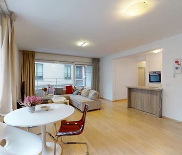 Appartement te huur - Photo 1