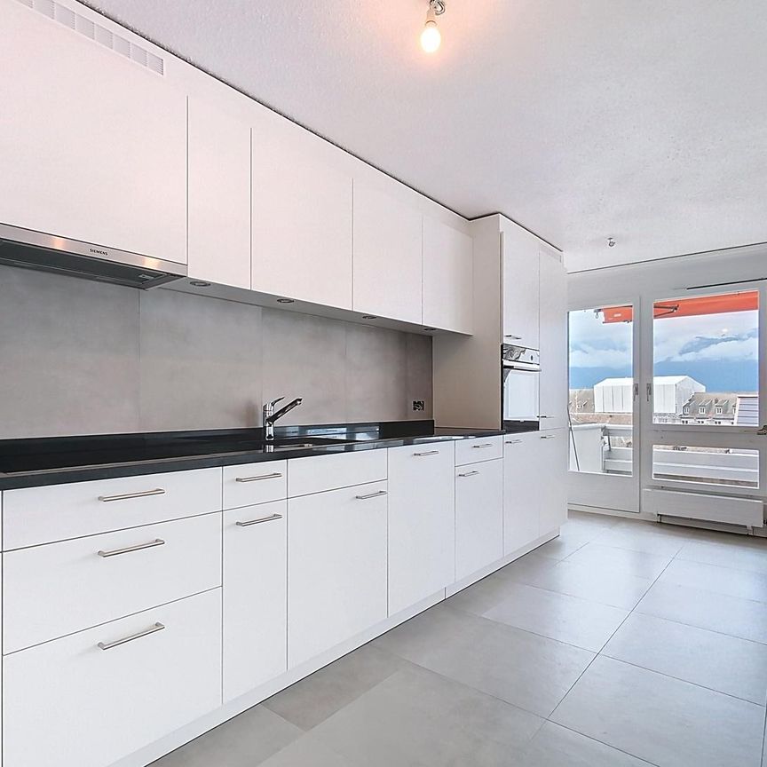 Bel appartement lumineux de 3.5 pièces rénové au 4ème étage avec ascenseur - Foto 1