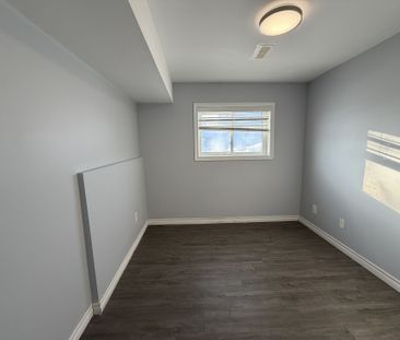 For Lease - 198 Edgehill Drive Unit# unit #2 Basement, Barrie, Ontario - Photo 5