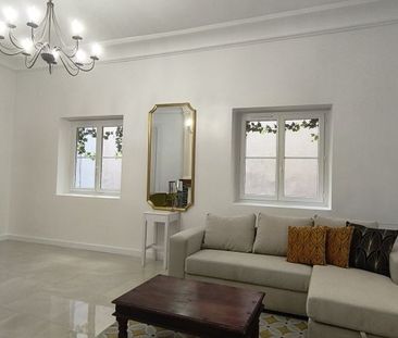 Location Appartement P2 Meublé Nimes - Photo 1