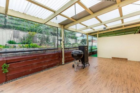 Great Family Home! - Photo 5