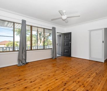 Completely Renovated Cottage - Photo 4