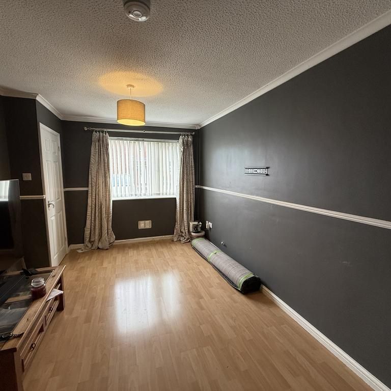 2 bedroom house to rent - Photo 1