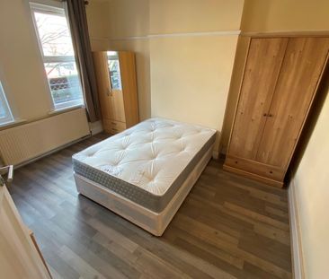 Room in a Shared House, Holloway Road, N7 - Photo 2