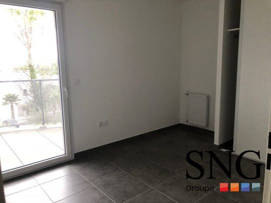 T3 AVEC BALCON ET PARKING EXTERIEUR - Photo 1