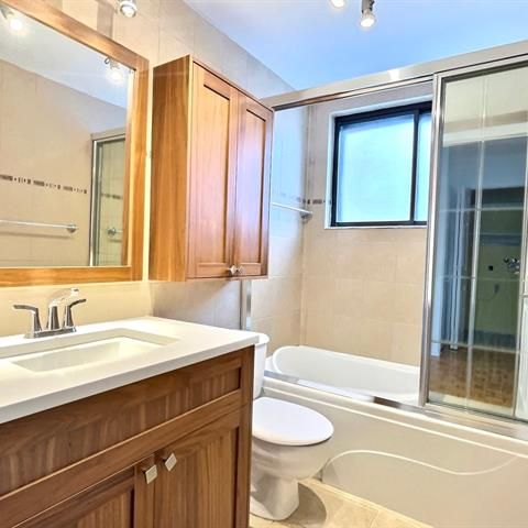 8915 Boul. Perras - Photo 1