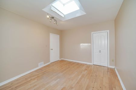 For Lease - 1378 Danforth Avenue Unit# Room 2, Toronto, Ontario - Photo 5
