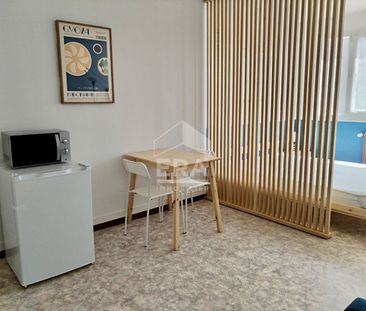Appartement Bourges 1 pièce(s) 25.7 m2 - Photo 2