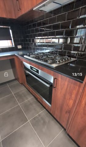 Henley Brook - Photo 2