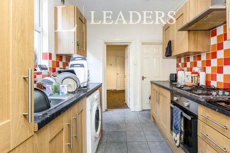 4 bedroom house share to rent - Photo 4