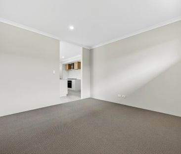 Modern, New & Minutes from the Beach. - Photo 3