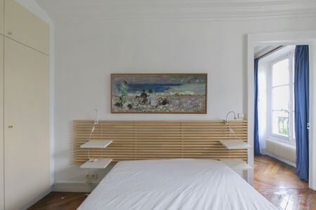 Appartement à louer rue de l'Université, Paris 7ème - Photo 3