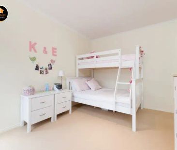 8 Parramatta Walk, Craigieburn VIC 3064 - Photo 3