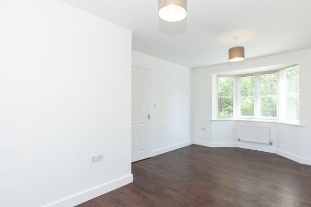 Tarragon Walk, Banbury - Photo 1