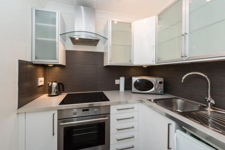 1 bedroom apartment to rent - Photo 3