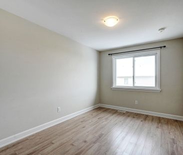 For Lease - 82 Vimy Ridge Crescent, Arnprior, Ontario - Photo 2
