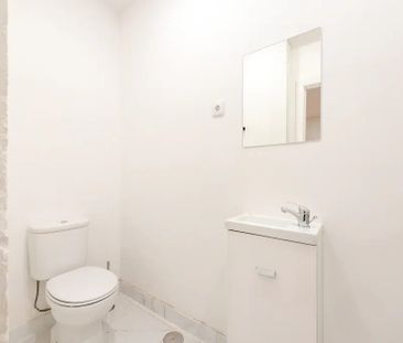 Escadinhas da Saúde, Lisbon, Lisbon 1100-584 - Photo 1