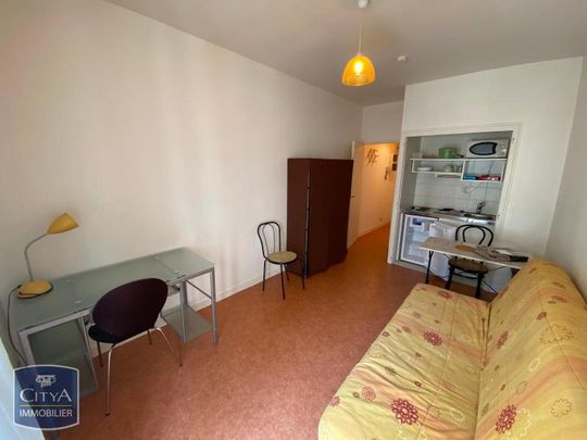 Location Appartement 1 pièce 19m² POITIERS 86000 - Photo 1
