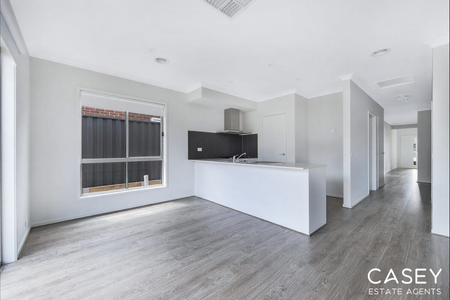 28 Jubilee Road, Clyde - Photo 4