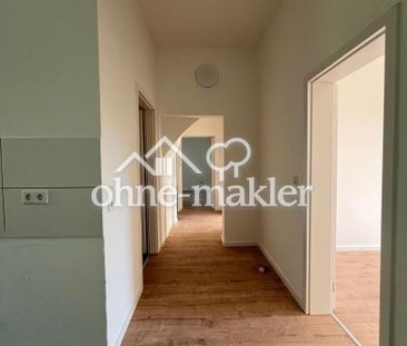 ✨Helle 4-Zimmer-Dachgeschosswohnung mit hohen Decken 🌇 gut angebund... - Foto 1